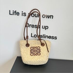 LOEWE fashion straw bag